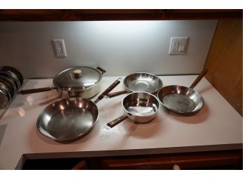 LOT OF 5  COOKING POTS