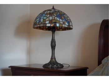 ANTIQUE TIFFANY STYLE LAMP
