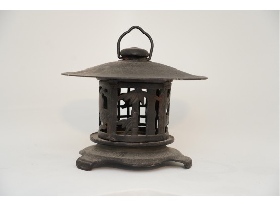 ASIAN STYLE METAL CANDLE HOLDER