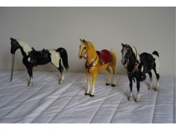 LOT OF 3 TOY HORSES