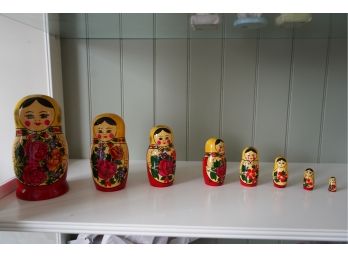 SET OF 8 TRADITIONAL HAND PAINTED WODDEN NESTING DOLLS MADE IN RUSSIA