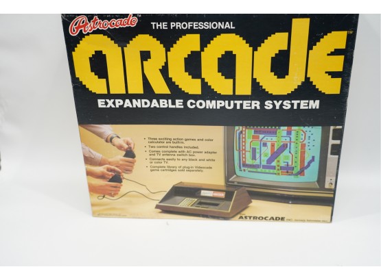 RARE VINTAGE NEW IN BOX ASTROCADE ARCADE EXPANDABLE COMPUTER SYSTEM