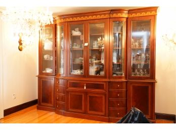 BEAUTIFUL WOOD DINING ROOM CABINETS