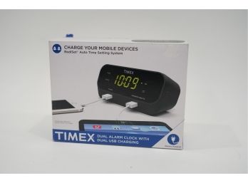 TIMEX DUAL ALARM AND CLOCK