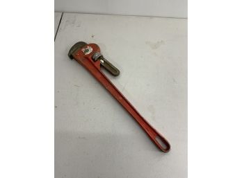 FORGED PIPE WRENCH 24in