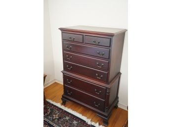 BEAUTIFUL TALL  AMERICAN WOOD DRESSER WITH 7 DRAWERS WITH DOVETAILS
