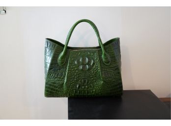 MINT CONDITION WOMEN GREEN LEATHER BAG