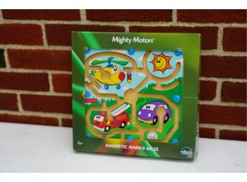 NEW MIGHTY MOTORS MAGNETIC MARBLE MAZE