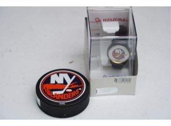 NY ISLANDERS WATCH AND PUCK