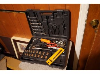 VARIETY OF TOOLS WITH CASE