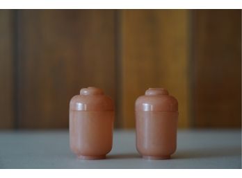 PALE ORANGE SALT AND PEPPER SHAKERS, 1IN HEIGHT