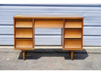 VINTAGE MID-CENTURY DESK WITH 7 DRAWERS