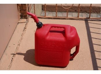 LOT OF 1 GAS CONTAINER, 5 GAL.