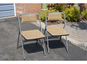LOT OF 2 VINTAGE FOLDING CHAIRS, CHECK PHOTOS