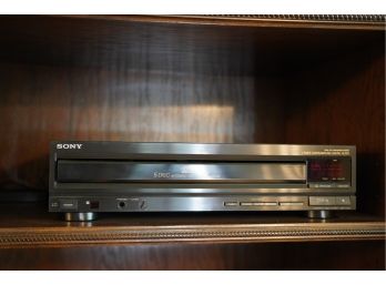 SONY COMPACT DISC PLAYER CDP-C500