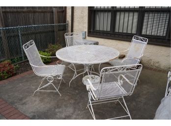 VINTAGE OUTDOOR METAL WHITE PATIO TABLE WITH 4 METAL ROCKING CHAIRS
