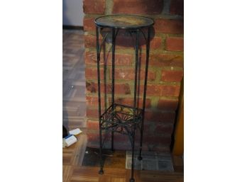 METAL PLANT STAND WITH GLASS TOP, 27 INCHES HEIGHT