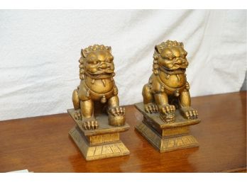 LOT OF 2 GOLD COLOR WOOD STATUES, 10X4 INCHES
