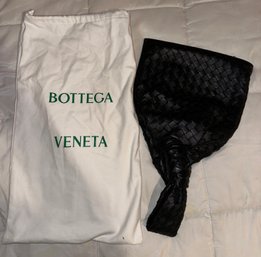 Bottega Veneta Black Soft Intrecciato Leather BV Twist Clutch