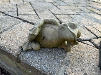 Laying Frog Statue