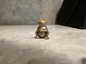 Rare Frog With Golden Eyes Figurine