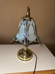 Vintage Small Lamp. Seems To Turn On To Capacitive Touch