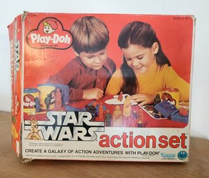 Vintage STAR WARS Play Doh Action Set