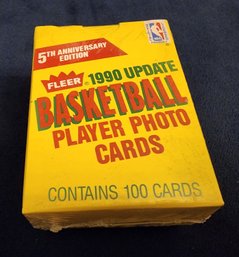 Sealed Brand New 1990 Old Stock FLEER Basketball Trading Card Set