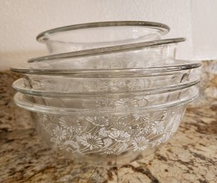 Vintage Clear PYREX Cookware Mixing Bowl Set