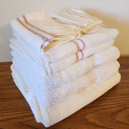 Assortment Of Pre Owned Bath Towels