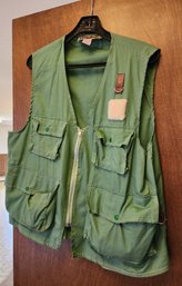 Vintage Size Large Fishing Vest Green