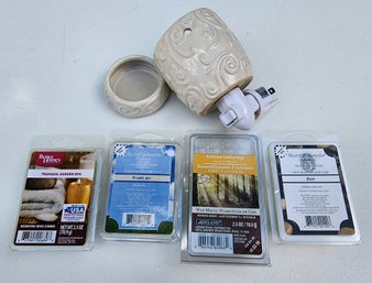Assortment Of Wax Melt Potpourri Scents And Plug In Warmer