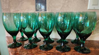 Vintage Set Of (10) Emerald Green Glasses