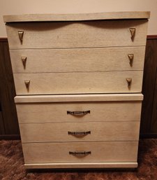 Vintage Mid Century Modern Chest Of Drawers