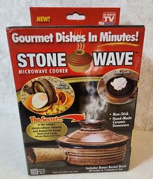Brand New STONE WAVE Microwave Gourmet Cooker