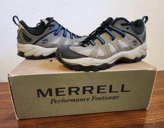 Womens MERRELL Size 8.5 Hiking Outdoor Style Shoes
