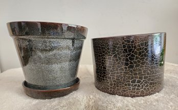 (2) Ceramic Flowet Pots