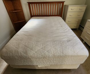 Vintage Wooden Bed Frame With SIMMONS Mattress