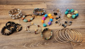 Colorful Assortment Of Costume Jewelry Bracelets #A12