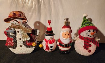 Assortment Of (4) Christmas Theme Holiday Decorations