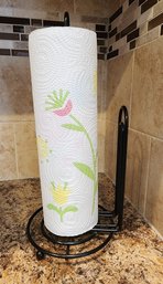 Kitchen Paper Towel Holder With Paper Towels