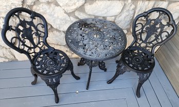 Vintage Iron Patio Table And Chair Set