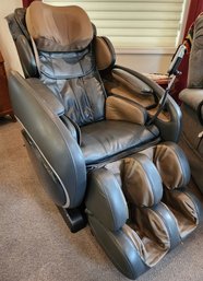 OSAKI Model OS4000 Full Body Massage Chair