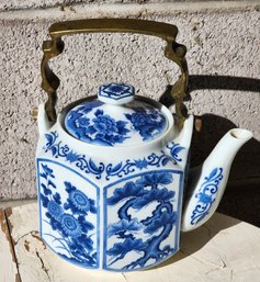 Vintage SHAFFORD Made In China Teapot