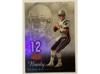 2006 Fleer Flair Showcase Tom Brady Football Card New England Patriots