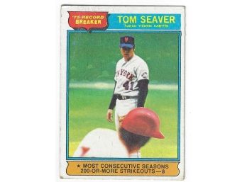 1976 Topps 1975 Record Breaker Tom Seaver Baseball Card New York Mets