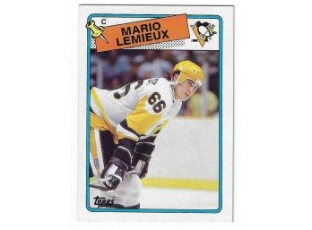 1988 - 1989 Topps Mario Lemiux Hockey Card Pittsburgh Penguins