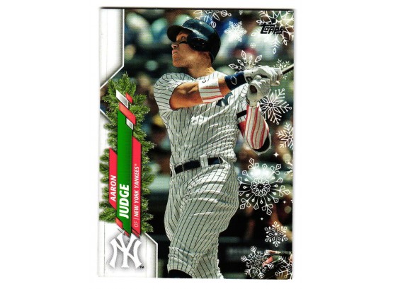 2020 Topps Holiday Aaron Judge Short Print Image Variation Sleeve Baseball Card NY Yankees