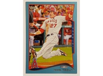 2014 Topps Blue Border Parallel Mike Trout Baseball Card Los Angeles Angels