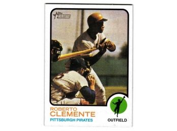 2022 Topps Heritage Roberto Clemente Baseball Card Pittsburgh Pirates